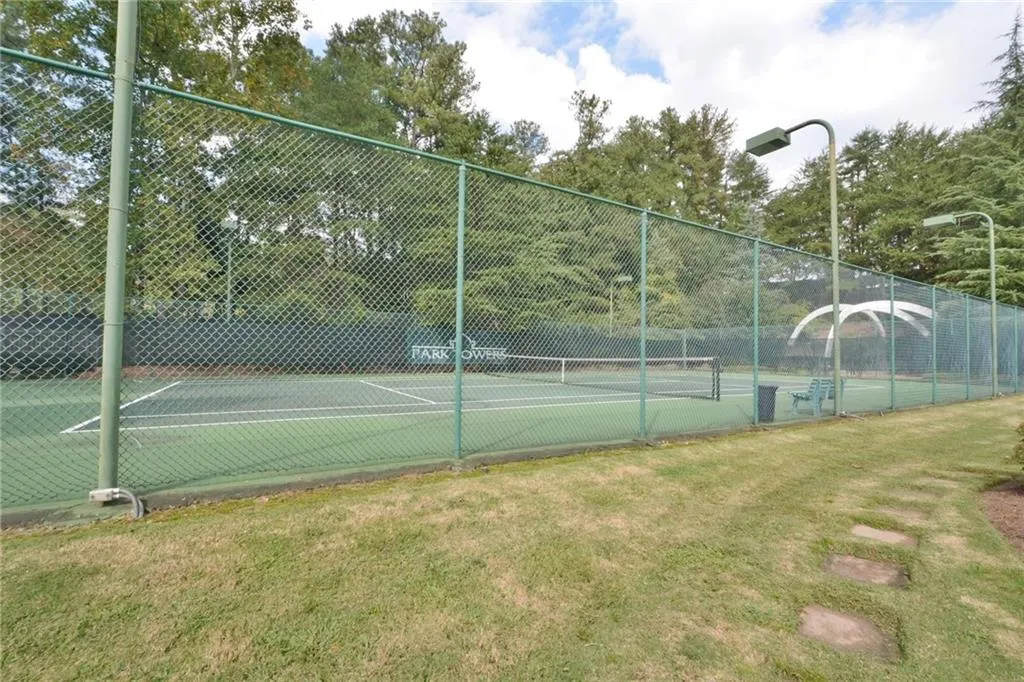 795 Hammond Drive Unit 608, Atlanta, Georgia 30328, 1 Bedroom Bedrooms, ,1 BathroomBathrooms,Residential,Sold,795 Hammond Drive Unit 608,6044868
