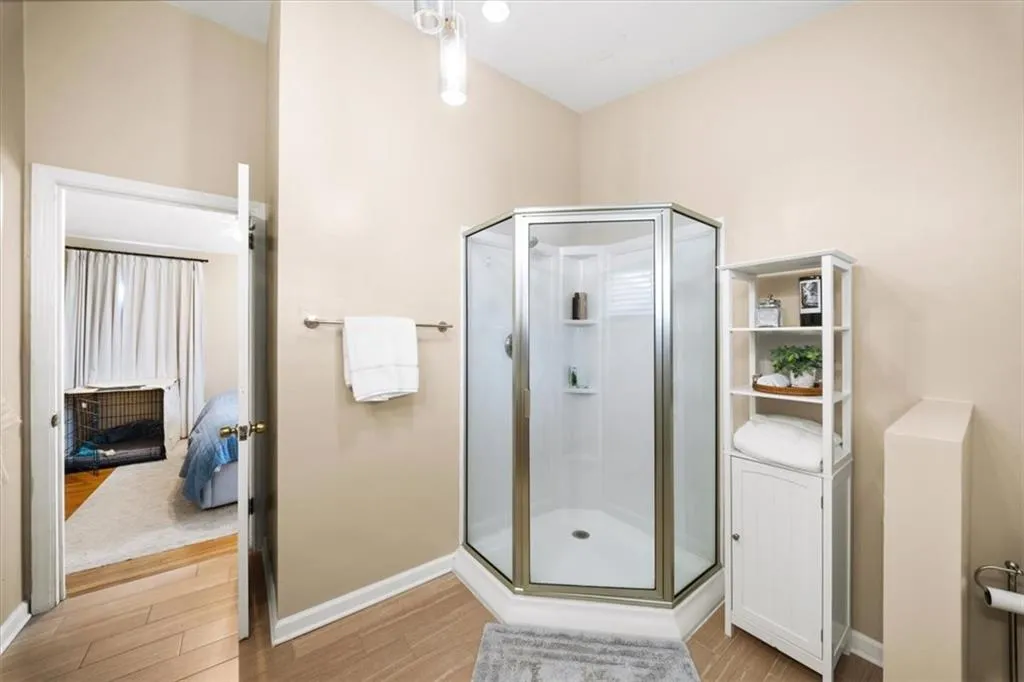 109 Spruell Springs Road, Atlanta, Georgia 30342, 2 Bedrooms Bedrooms, ,2 BathroomsBathrooms,Residential,For Sale,109 Spruell Springs Road,7721851