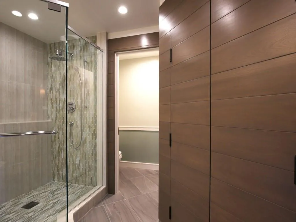 2660 Peachtree Road Unit 8c, Atlanta, Georgia 30305, 2 Bedrooms Bedrooms, ,2 BathroomsBathrooms,Residential,Sold,2660 Peachtree Road Unit 8c,5764010