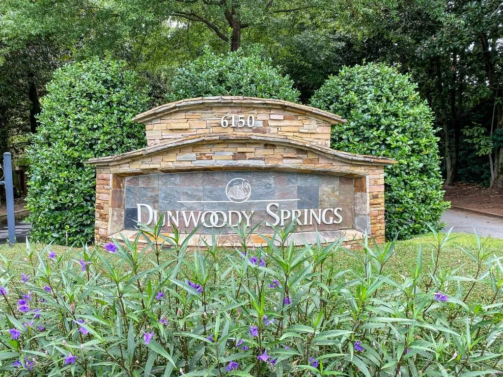 205 Garden Court, Atlanta, Georgia 30328, 3 Bedrooms Bedrooms, ,2 BathroomsBathrooms,Residential,Sold,205 Garden Court,6775870