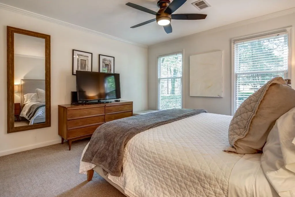 205 Garden Court, Atlanta, Georgia 30328, 3 Bedrooms Bedrooms, ,2 BathroomsBathrooms,Residential,Sold,205 Garden Court,6775870