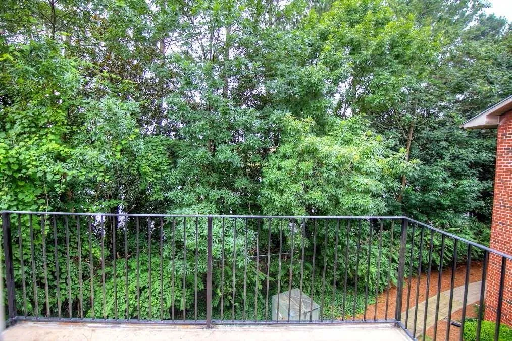 6851 Roswell Road Ne Unit M8, Atlanta, Georgia 30328, 2 Bedrooms Bedrooms, ,2 BathroomsBathrooms,Residential,Sold,6851 Roswell Road Ne Unit M8,5883970