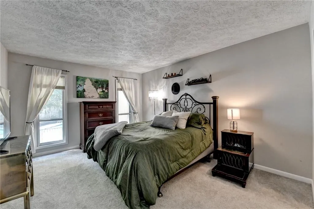 5149 Roswell Road Unit 7, Atlanta, Georgia 30342, 2 Bedrooms Bedrooms, ,1 BathroomBathrooms,Residential,For Sale,5149 Roswell Road Unit 7,7669125