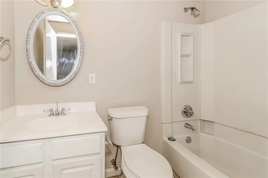 8865 Roberts, Sandy Springs, Georgia 30350, 2 Bedrooms Bedrooms, ,2 BathroomsBathrooms,Residential,Sold,8865 Roberts,6965147
