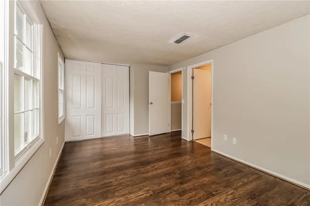 8865 Roberts, Sandy Springs, Georgia 30350, 2 Bedrooms Bedrooms, ,2 BathroomsBathrooms,Residential,Sold,8865 Roberts,6965147