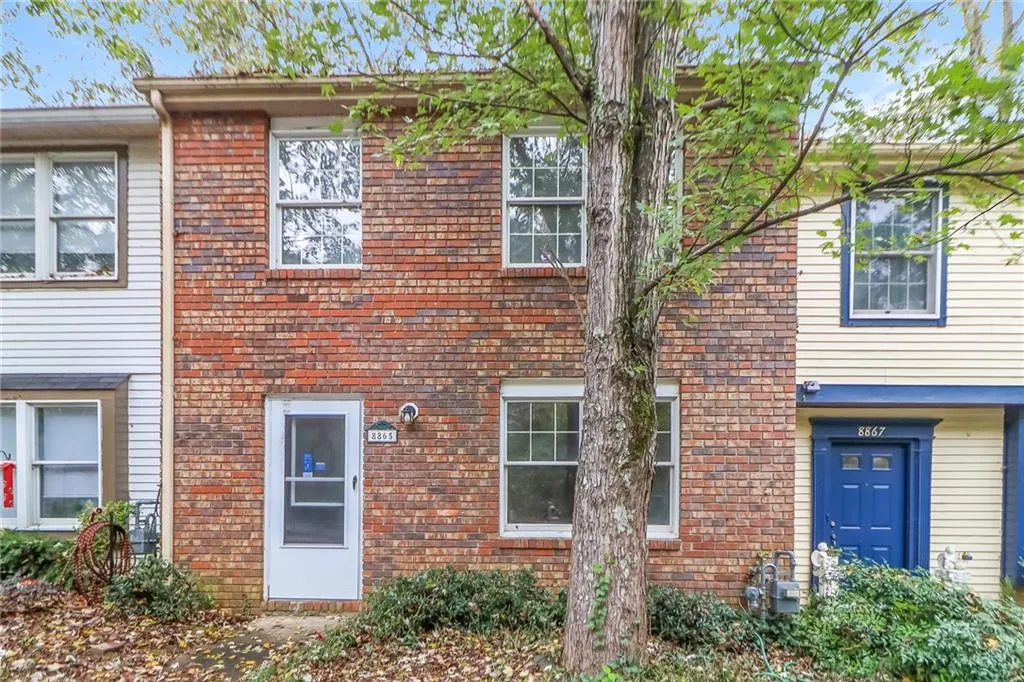 8865 Roberts, Sandy Springs, Georgia 30350, 2 Bedrooms Bedrooms, ,2 BathroomsBathrooms,Residential,Sold,8865 Roberts,6965147