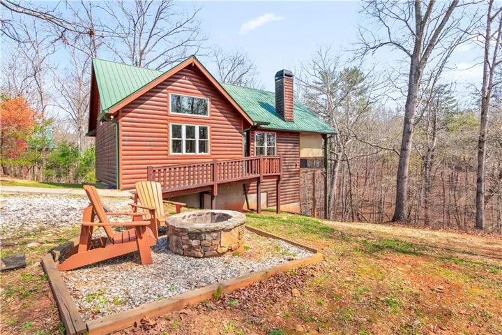 281 Maple Ridge Road, Cleveland, Georgia 30533