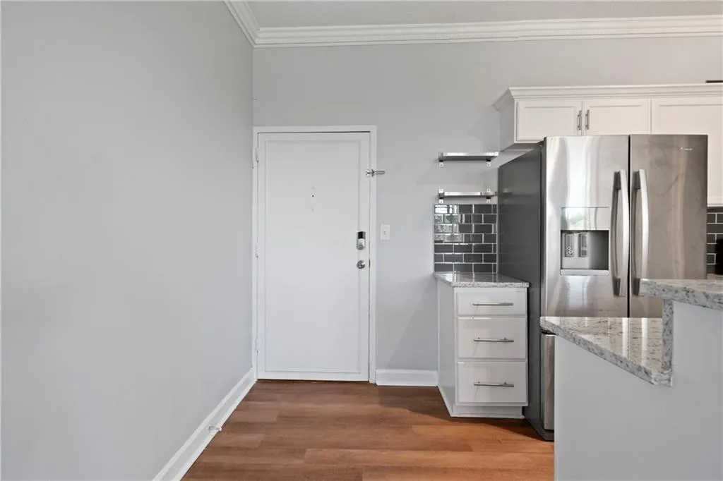 3060 Pharr Court North Nw Unit 317, Atlanta, Georgia 30305, 2 Bedrooms Bedrooms, ,1 BathroomBathrooms,Residential,For Sale,3060 Pharr Court North Nw Unit 317,7663801