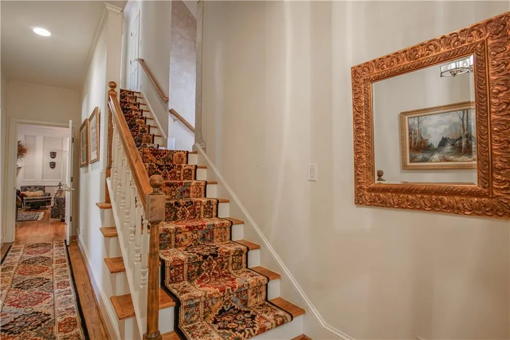 9050 Huntcliff Trace, Sandy Springs, Georgia 30350, 4 Bedrooms Bedrooms, ,4 BathroomsBathrooms,Residential,Sold,9050 Huntcliff Trace,5867975