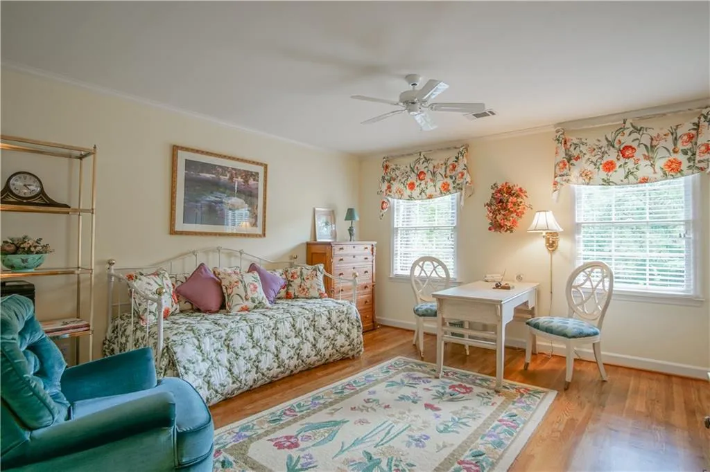 9050 Huntcliff Trace, Sandy Springs, Georgia 30350, 4 Bedrooms Bedrooms, ,4 BathroomsBathrooms,Residential,Sold,9050 Huntcliff Trace,5867975