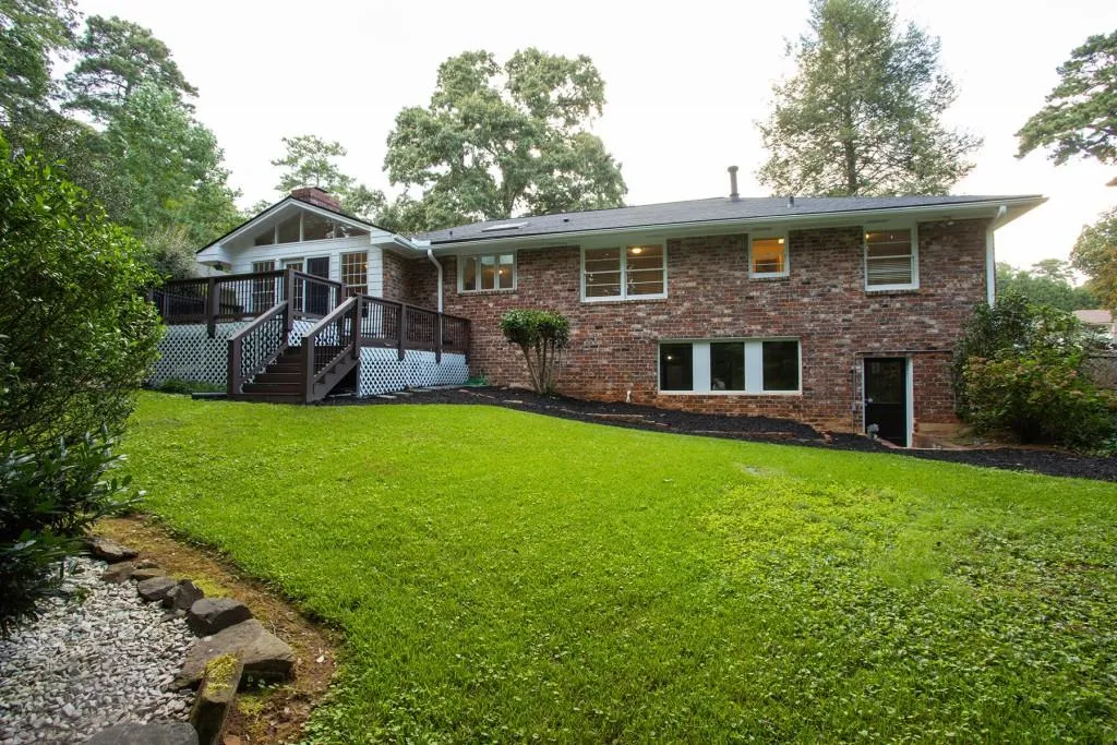 89 Osner Drive, Atlanta, Georgia 30342, 3 Bedrooms Bedrooms, ,2 BathroomsBathrooms,Residential,Sold,89 Osner Drive,6789875