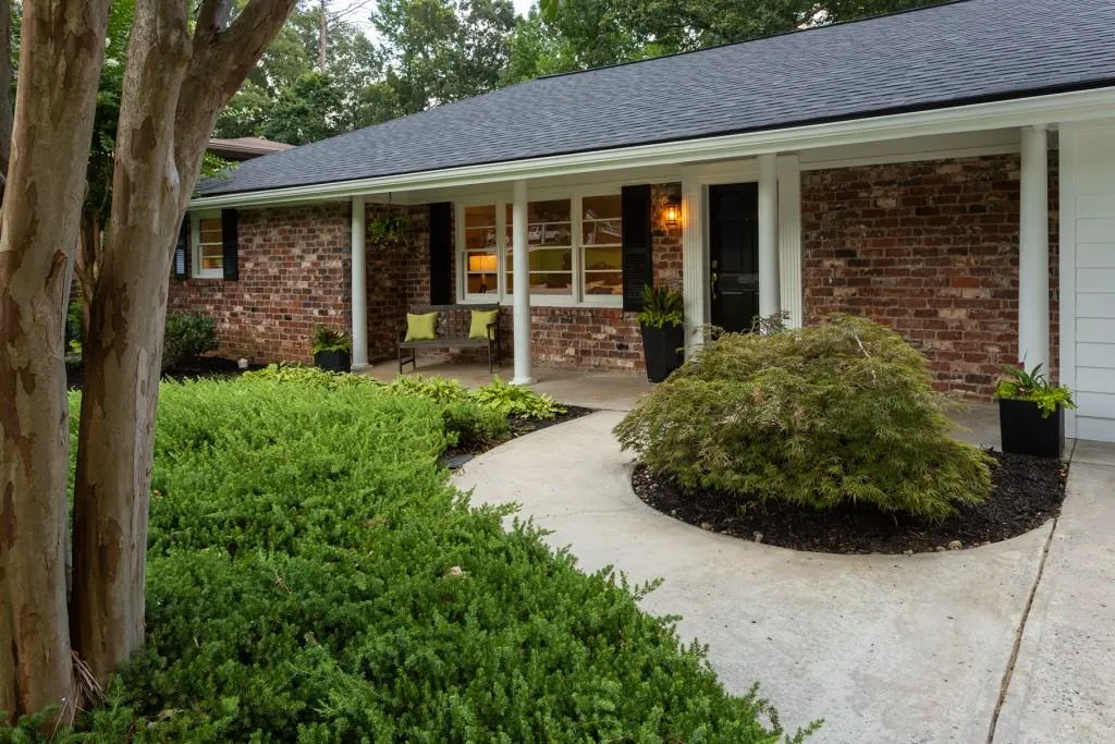 89 Osner Drive, Atlanta, Georgia 30342, 3 Bedrooms Bedrooms, ,2 BathroomsBathrooms,Residential,Sold,89 Osner Drive,6789875