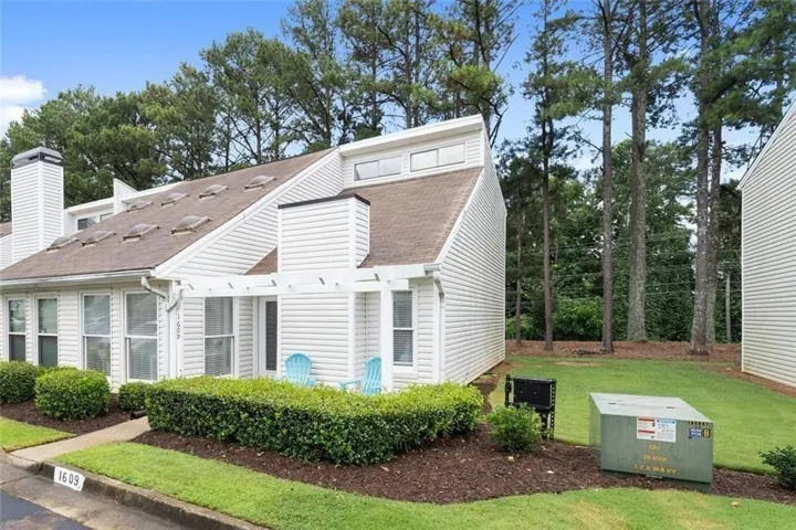 1609 Homestead Trail, Alpharetta, Georgia 30004