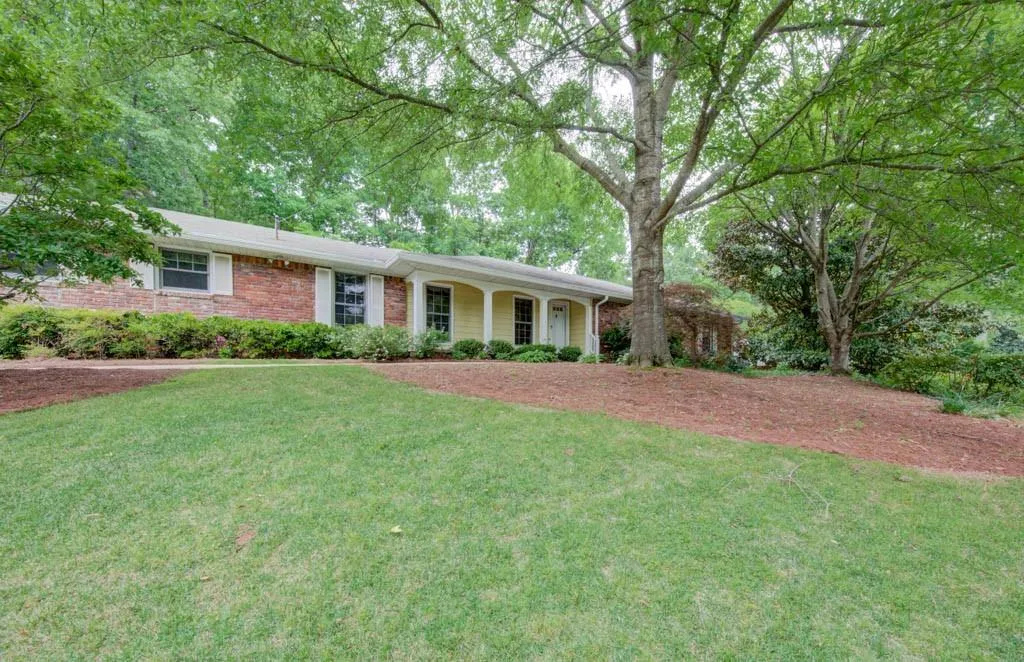 430 Forest Valley Road, Sandy Springs, Georgia 30342, 4 Bedrooms Bedrooms, ,3 BathroomsBathrooms,Residential,Sold,430 Forest Valley Road,6719225