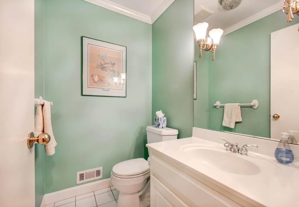 430 Forest Valley Road, Sandy Springs, Georgia 30342, 4 Bedrooms Bedrooms, ,3 BathroomsBathrooms,Residential,Sold,430 Forest Valley Road,6719225