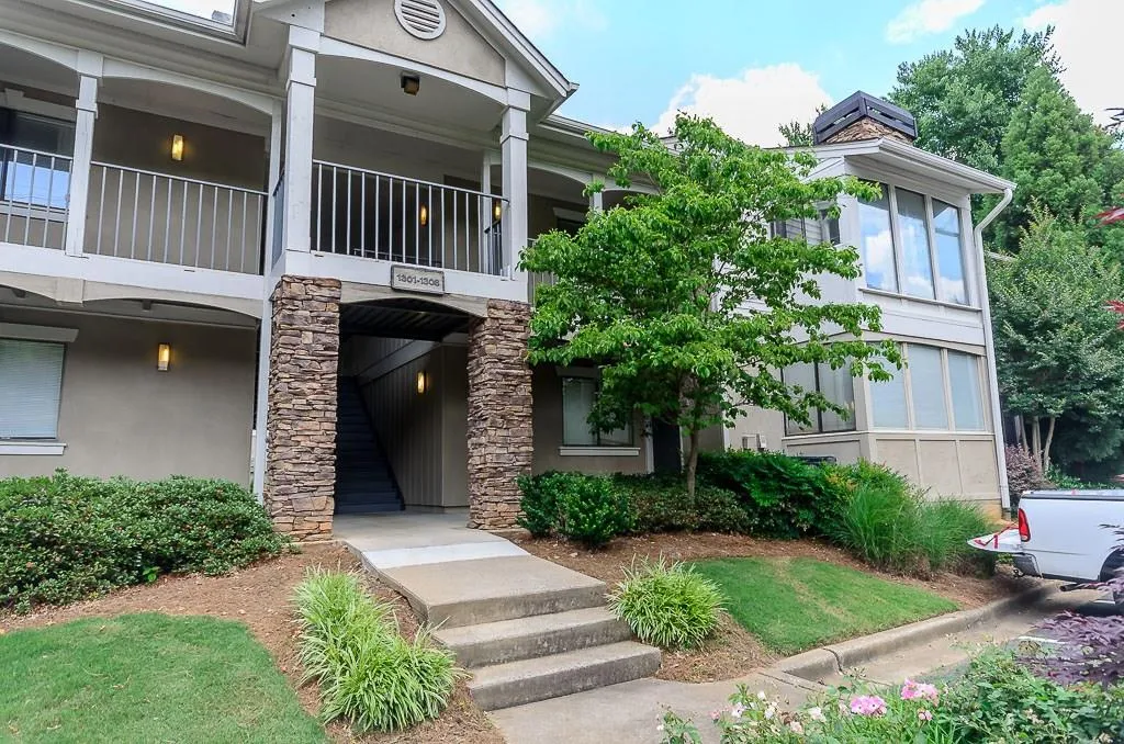 1304 Wingate Way Unit 1304, Atlanta, Georgia 30350, 2 Bedrooms Bedrooms, ,2 BathroomsBathrooms,Residential,Sold,1304 Wingate Way Unit 1304,5663456