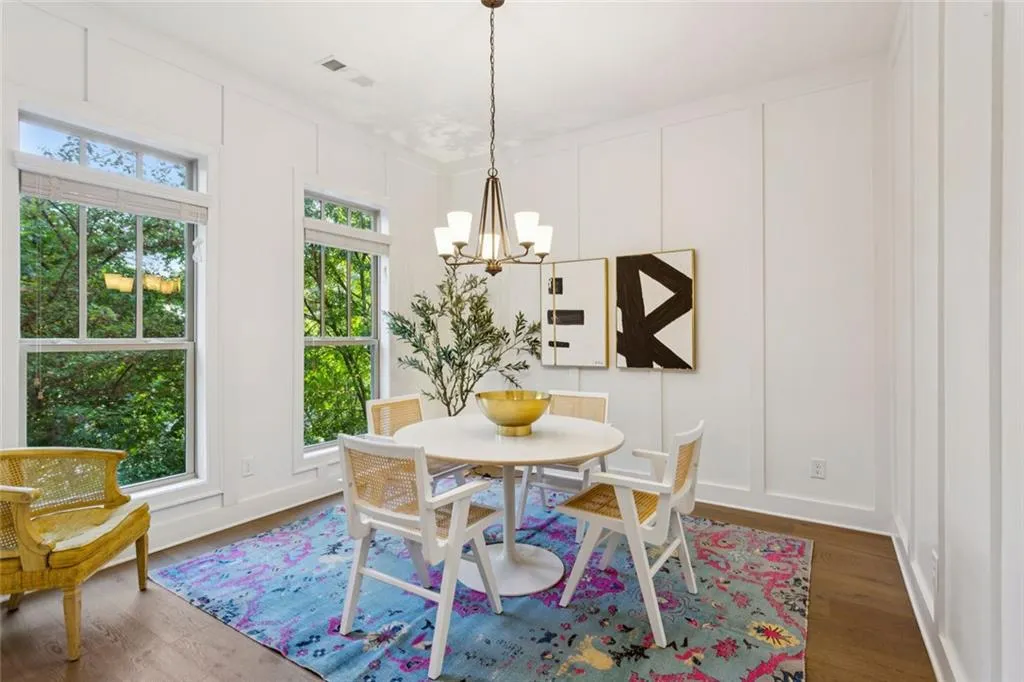 247 Franklin Road, Sandy Springs, Georgia 30342, 3 Bedrooms Bedrooms, ,3 BathroomsBathrooms,Residential,For Sale,247 Franklin Road,7655668