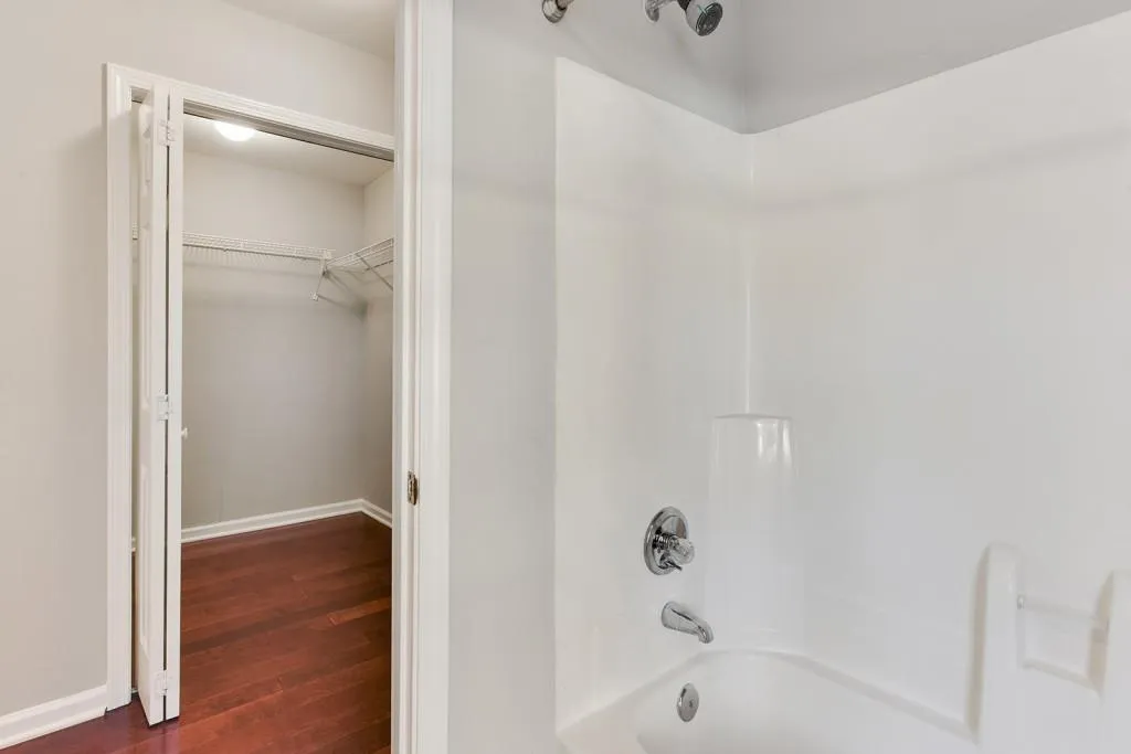 108 Abingdon Way, Atlanta, Georgia 30328, 2 Bedrooms Bedrooms, ,2 BathroomsBathrooms,Residential,Sold,108 Abingdon Way,5953780