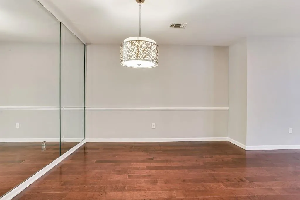 108 Abingdon Way, Atlanta, Georgia 30328, 2 Bedrooms Bedrooms, ,2 BathroomsBathrooms,Residential,Sold,108 Abingdon Way,5953780