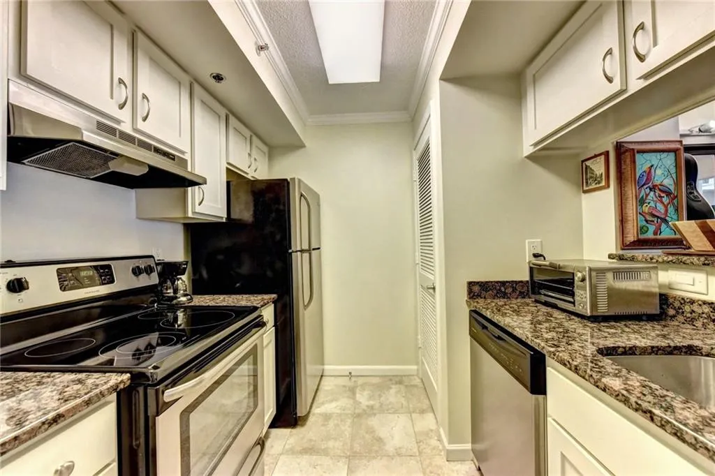 795 Hammond Drive Unit 703, Atlanta, Georgia 30328, 1 Bedroom Bedrooms, ,1 BathroomBathrooms,Residential,Sold,795 Hammond Drive Unit 703,6014129