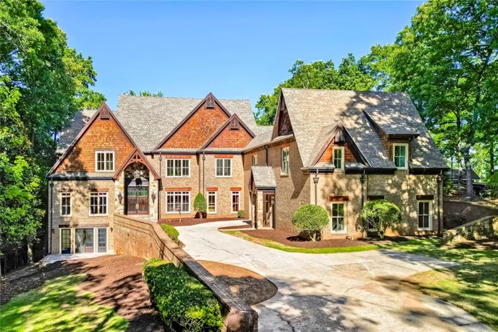 7965 Robin Road, Cumming, Georgia 30041