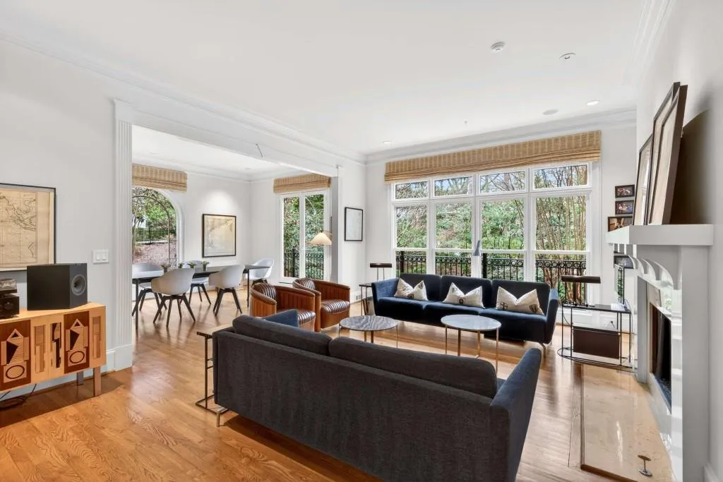 78 Lindbergh Drive Ne Unit 100, Atlanta, Georgia 30305, 4 Bedrooms Bedrooms, 0 ,4 BathroomsBathrooms,Residential,For Sale,78 Lindbergh Drive Ne Unit 100,7732265