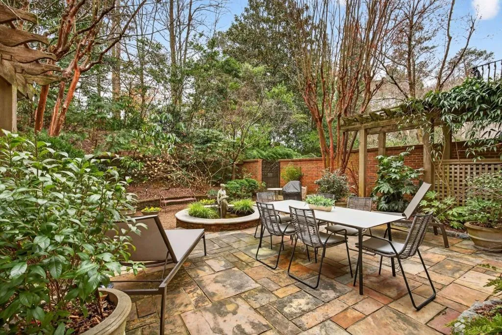 78 Lindbergh Drive Ne Unit 100, Atlanta, Georgia 30305, 4 Bedrooms Bedrooms, 0 ,4 BathroomsBathrooms,Residential,For Sale,78 Lindbergh Drive Ne Unit 100,7732265