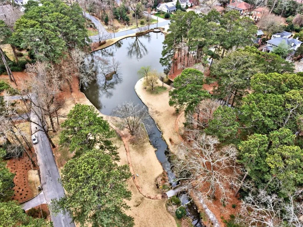 78 Lindbergh Drive Ne Unit 100, Atlanta, Georgia 30305, 4 Bedrooms Bedrooms, 0 ,4 BathroomsBathrooms,Residential,For Sale,78 Lindbergh Drive Ne Unit 100,7732265