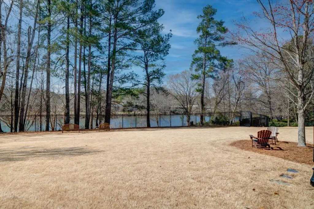 200 River Vista Drive Unit 409, Atlanta, Georgia 30339, 2 Bedrooms Bedrooms, ,2 BathroomsBathrooms,Residential,Sold,200 River Vista Drive Unit 409,7534078