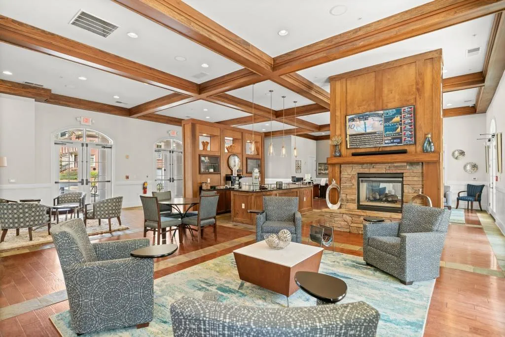 200 River Vista Drive Unit 409, Atlanta, Georgia 30339, 2 Bedrooms Bedrooms, ,2 BathroomsBathrooms,Residential,Sold,200 River Vista Drive Unit 409,7534078