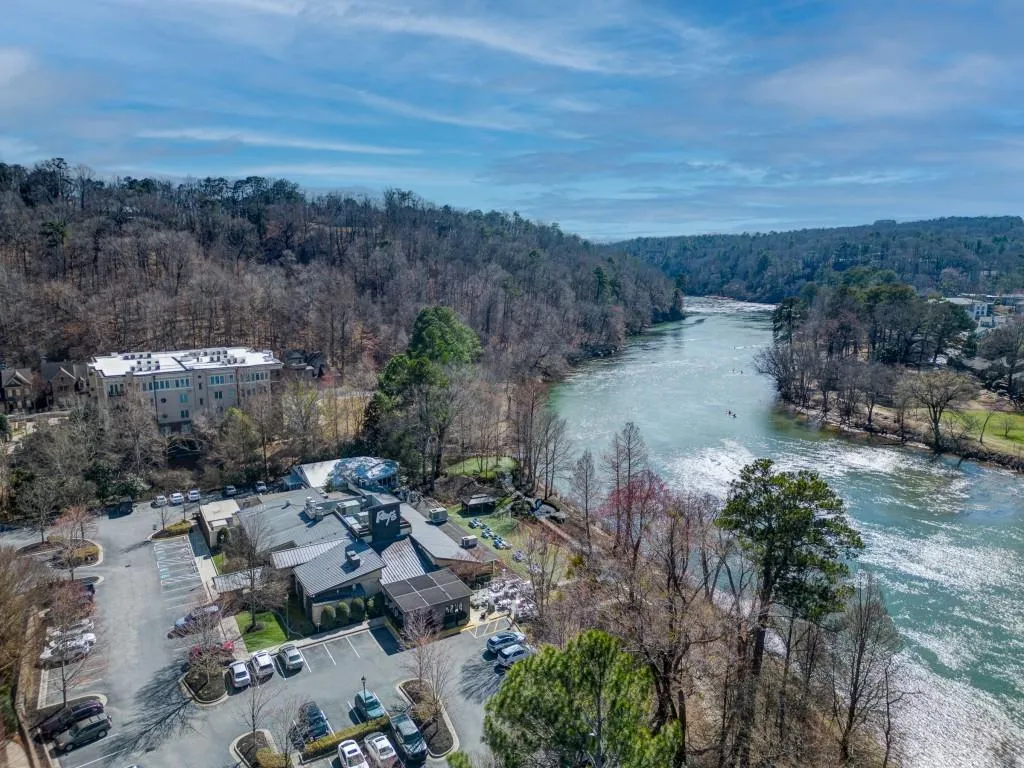 200 River Vista Drive Unit 409, Atlanta, Georgia 30339, 2 Bedrooms Bedrooms, ,2 BathroomsBathrooms,Residential,Sold,200 River Vista Drive Unit 409,7534078