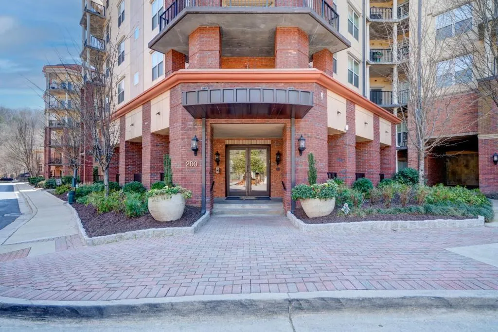 200 River Vista Drive Unit 409, Atlanta, Georgia 30339, 2 Bedrooms Bedrooms, ,2 BathroomsBathrooms,Residential,Sold,200 River Vista Drive Unit 409,7534078