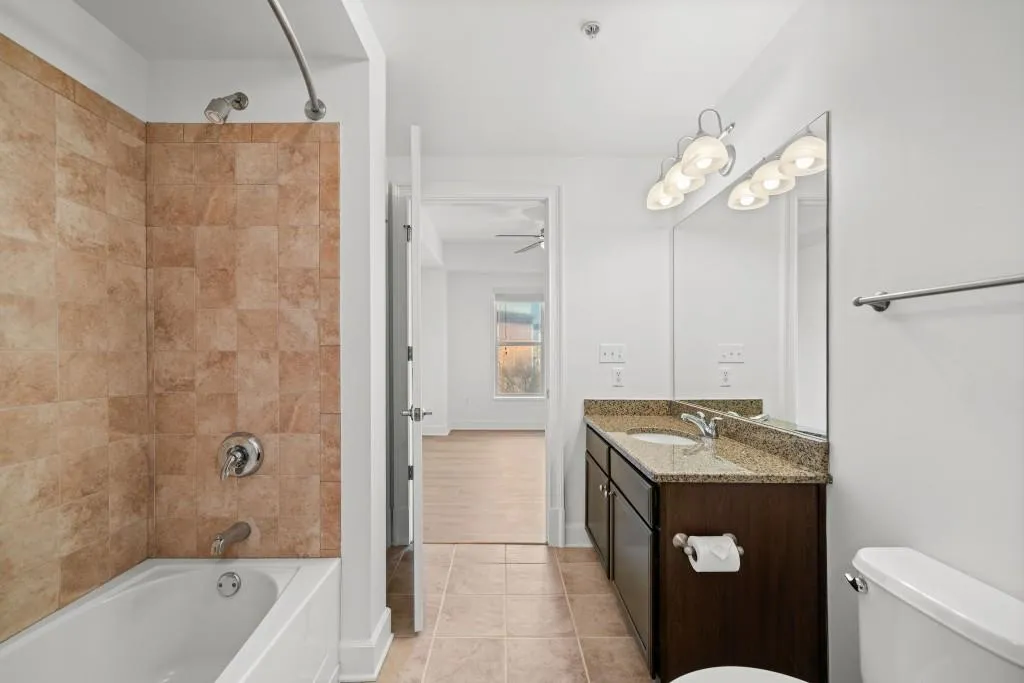 200 River Vista Drive Unit 409, Atlanta, Georgia 30339, 2 Bedrooms Bedrooms, ,2 BathroomsBathrooms,Residential,Sold,200 River Vista Drive Unit 409,7534078