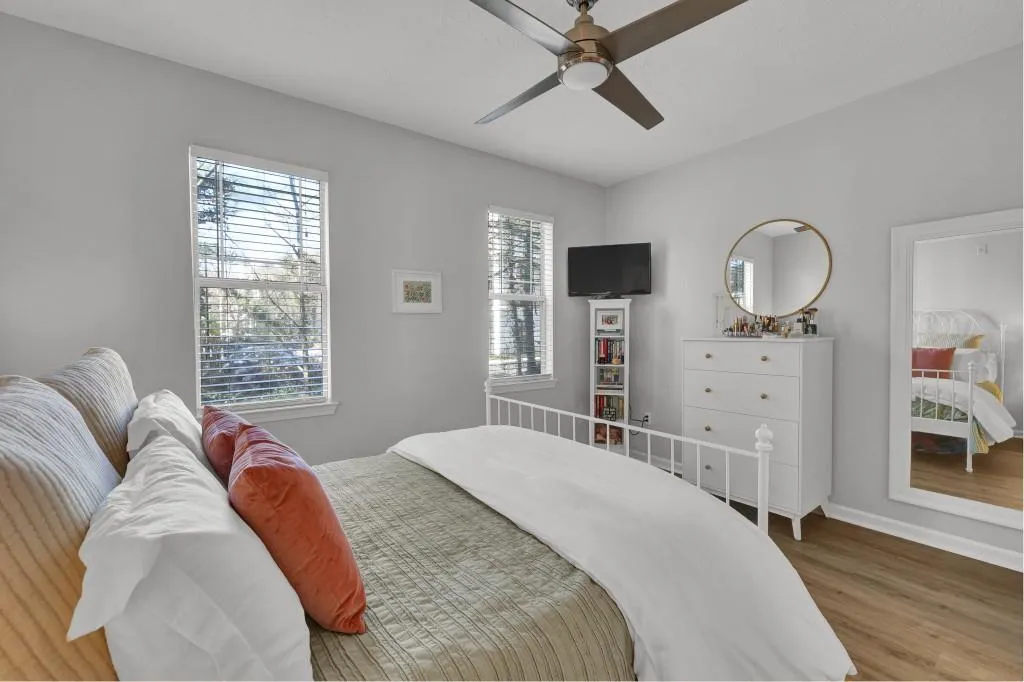 5559 Glenridge Drive Unit 1204, Atlanta, Georgia 30342, 1 Bedroom Bedrooms, ,1 BathroomBathrooms,Residential,Sold,5559 Glenridge Drive Unit 1204,7011023