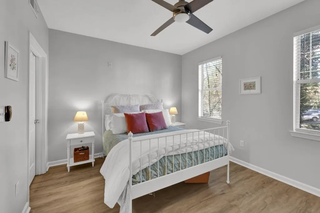 5559 Glenridge Drive Unit 1204, Atlanta, Georgia 30342, 1 Bedroom Bedrooms, ,1 BathroomBathrooms,Residential,Sold,5559 Glenridge Drive Unit 1204,7011023