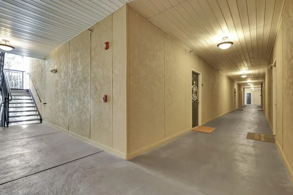 5559 Glenridge Drive Unit 1204, Atlanta, Georgia 30342, 1 Bedroom Bedrooms, ,1 BathroomBathrooms,Residential,Sold,5559 Glenridge Drive Unit 1204,7011023