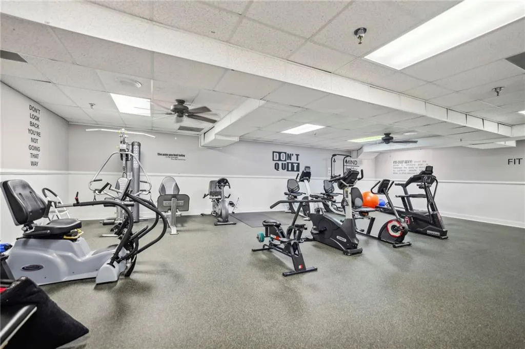 300 Johnson Ferry Road Ne Unit B804, Sandy Springs, Georgia 30328, 1 Bedroom Bedrooms, ,1 BathroomBathrooms,Residential,For Sale,300 Johnson Ferry Road Ne Unit B804,7729654