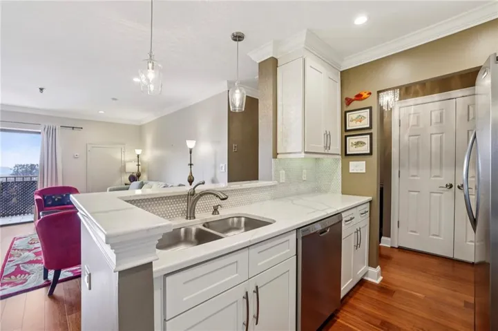 300 Johnson Ferry Road Ne Unit B804, Sandy Springs, Georgia 30328