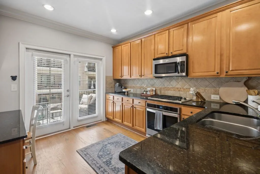 6409 Paulson Place, Sandy Springs, Georgia 30328, 3 Bedrooms Bedrooms, ,3 BathroomsBathrooms,Residential,For Sale,6409 Paulson Place,7760449