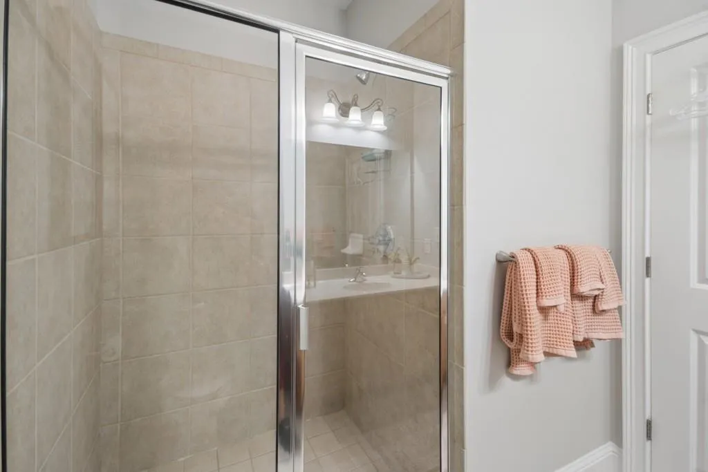 6409 Paulson Place, Sandy Springs, Georgia 30328, 3 Bedrooms Bedrooms, ,3 BathroomsBathrooms,Residential,For Sale,6409 Paulson Place,7760449