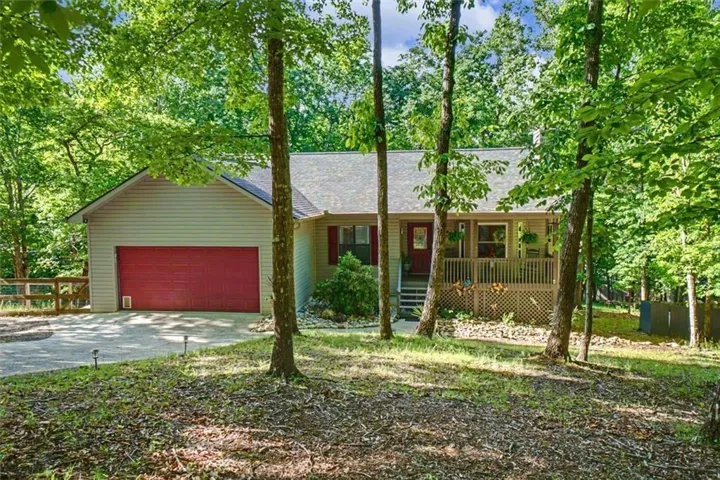 80 Camelot Way, Jasper, Georgia 30143