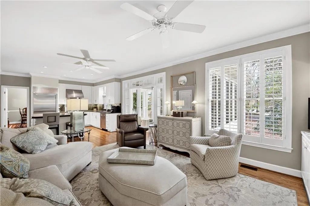 2110 Village Point Ne, Brookhaven, Georgia 30319, 4 Bedrooms Bedrooms, 0 ,4 BathroomsBathrooms,Residential,For Sale,2110 Village Point Ne,7711995