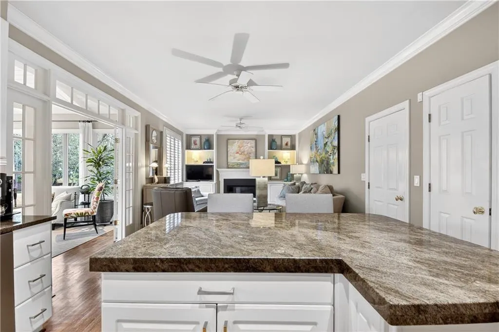 2110 Village Point Ne, Brookhaven, Georgia 30319, 4 Bedrooms Bedrooms, 0 ,4 BathroomsBathrooms,Residential,For Sale,2110 Village Point Ne,7711995
