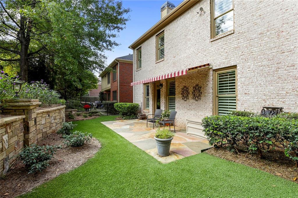 263 Mount Vernon Cove, Atlanta, Georgia 30328, 4 Bedrooms Bedrooms, ,4 BathroomsBathrooms,Residential,Sold,263 Mount Vernon Cove,7294956