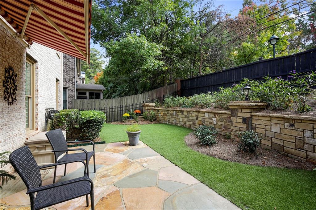 263 Mount Vernon Cove, Atlanta, Georgia 30328, 4 Bedrooms Bedrooms, ,4 BathroomsBathrooms,Residential,Sold,263 Mount Vernon Cove,7294956