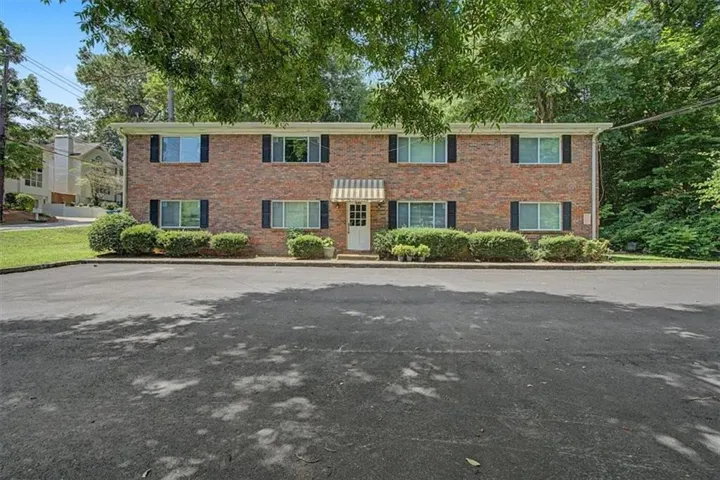2430 Coosawattee Drive Ne, Atlanta, Georgia 30319