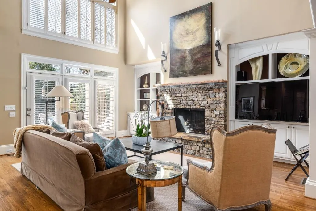 210 High Point Walk, Atlanta, Georgia 30342, 5 Bedrooms Bedrooms, ,4 BathroomsBathrooms,Residential,Sold,210 High Point Walk,6851491