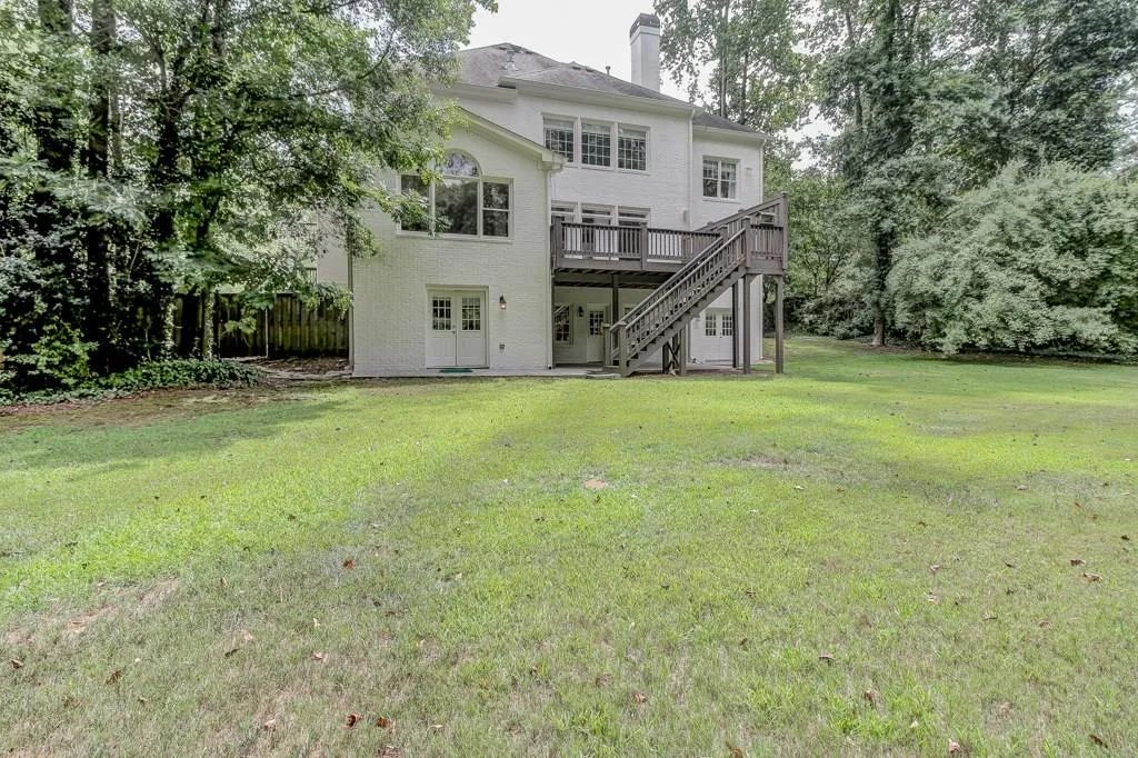 5095 Haven Court, Sandy Springs, Georgia 30342, 6 Bedrooms Bedrooms, ,5 BathroomsBathrooms,Residential,Sold,5095 Haven Court,5728557