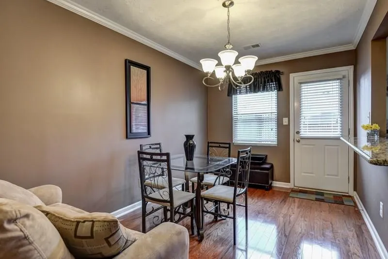 165 N River Drive Unit D, Sandy Springs, Georgia 30350, 2 Bedrooms Bedrooms, ,2 BathroomsBathrooms,Residential,Sold,165 N River Drive Unit D,5620225