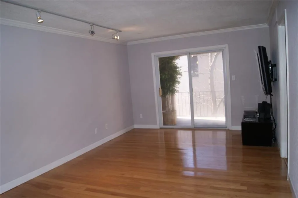 395 Pharr Road Ne Unit 302, Atlanta, Georgia 30305, 1 Bedroom Bedrooms, ,1 BathroomBathrooms,Residential,Sold,395 Pharr Road Ne Unit 302,5644693 395 Pharr Road Ne Unit 302, Atlanta, Georgia 30305, 1 Bedroom Bedrooms, ,1 BathroomBathrooms,Residential,Sold,395 Pharr Road Ne Unit 302,5644693
